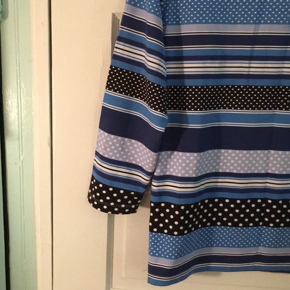 J. McLaughlin xl scoop neck long sleeve top - Picture 8 of 8